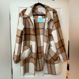 NEW! Beautiful flannel jacket/shacket